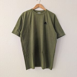 Vintage 90s Adidas Men's Green Cotton Tee